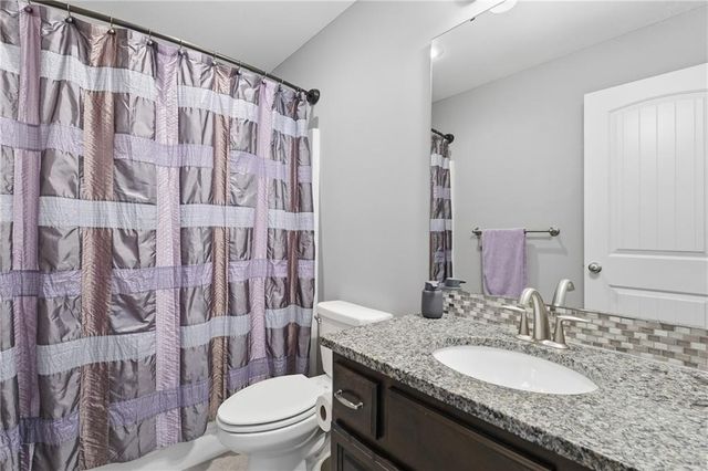 2410 NE 111th Terrace, Kansas City, MO 64155