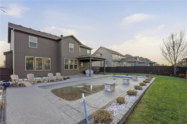 2410 NE 111th Terrace, Kansas City, MO 64155