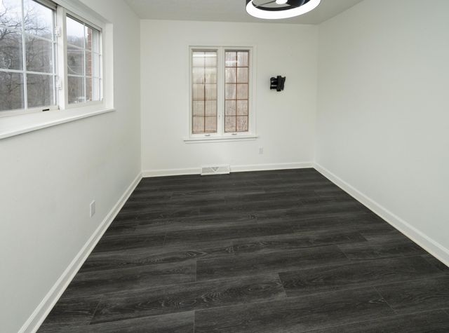 495 Pooles Creek Road, Newport, KY 41076