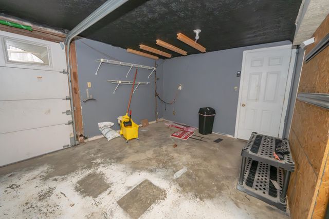 495 Pooles Creek Road, Newport, KY 41076