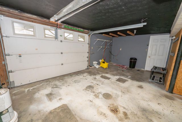 495 Pooles Creek Road, Newport, KY 41076