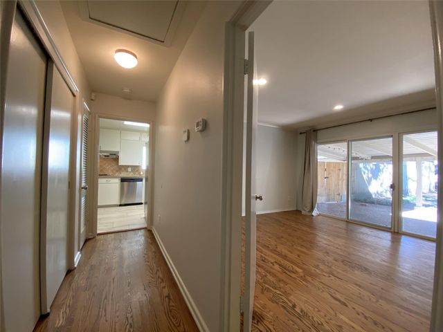 3207 Banbury Place, Houston, TX 77027