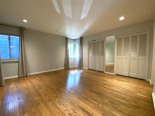 3207 Banbury Place, Houston, TX 77027