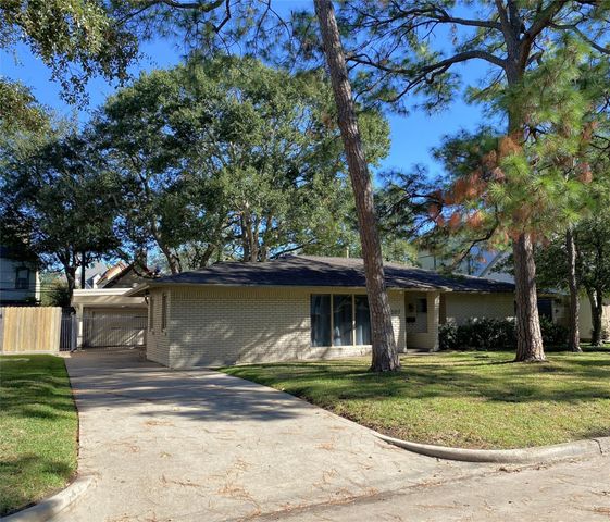 3207 Banbury Place, Houston, TX 77027