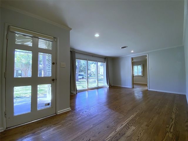 3207 Banbury Place, Houston, TX 77027