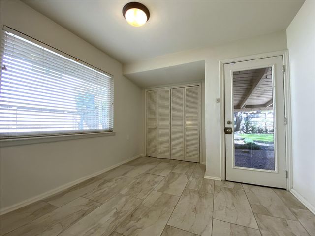 3207 Banbury Place, Houston, TX 77027