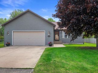 7017 Lamberton ROAD, Racine, WI 53402