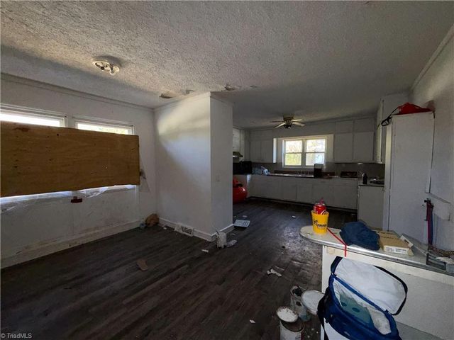 2507 Lexington Avenue, High Point, NC 27262