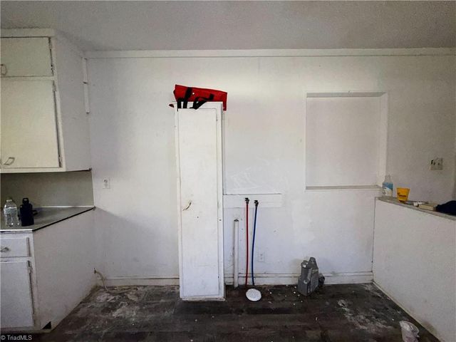 2507 Lexington Avenue, High Point, NC 27262