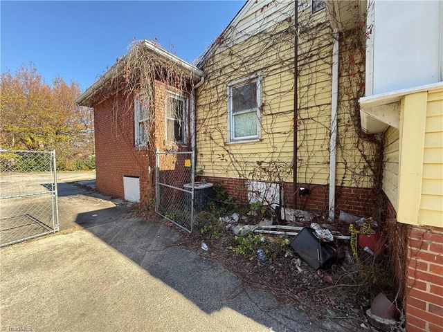 2507 Lexington Avenue, High Point, NC 27262