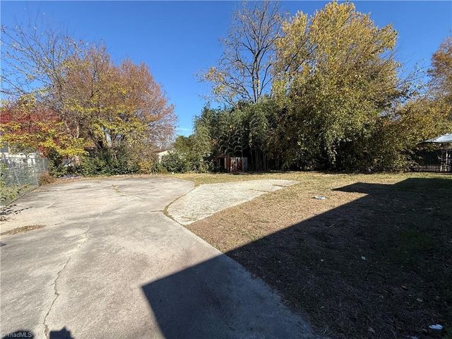 2507 Lexington Avenue, High Point, NC 27262