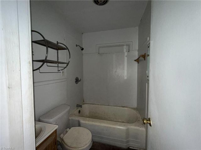 2507 Lexington Avenue, High Point, NC 27262