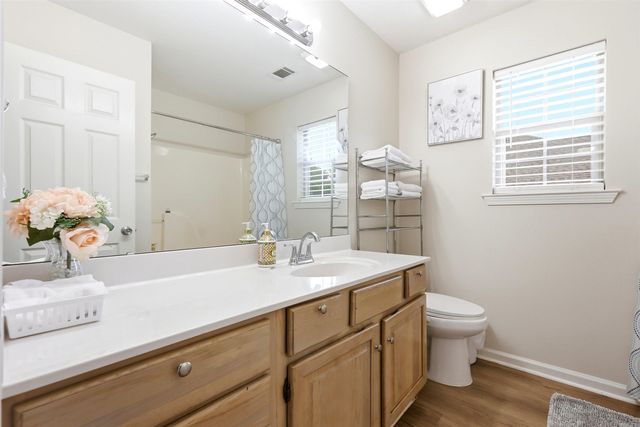 2611 Henson Pl, Bryant, AR 72022