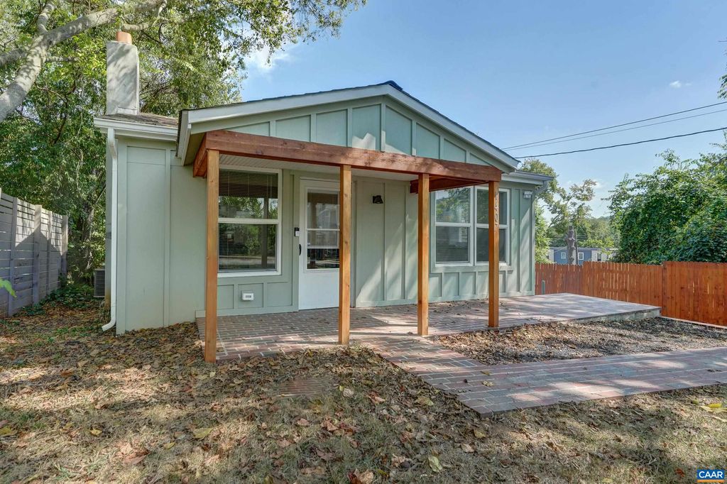 1407 FLORENCE RD, Charlottesville, VA 22902