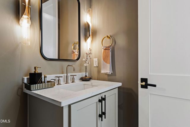 824 Journeys Rest Lane, Apex, NC 27523