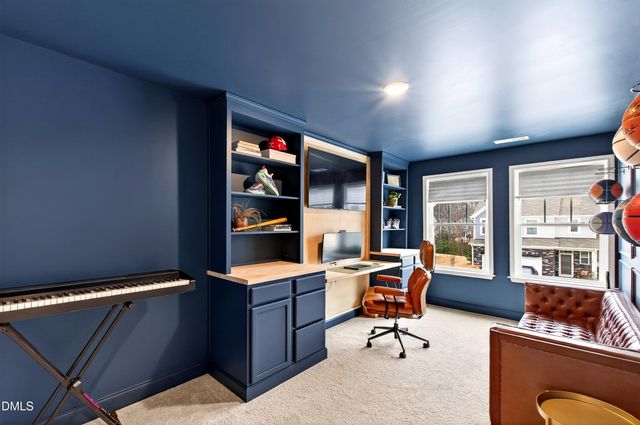 1201 Channel Drop Loop, Zebulon, NC 27597