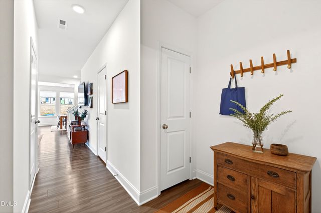 1201 Channel Drop Loop, Zebulon, NC 27597