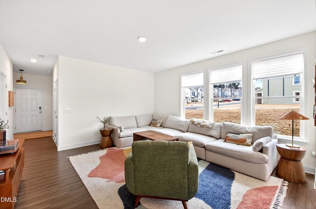 1201 Channel Drop Loop, Zebulon, NC 27597