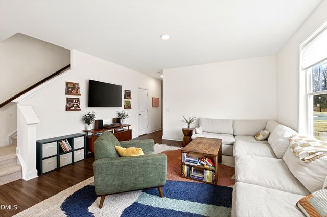 1201 Channel Drop Loop, Zebulon, NC 27597