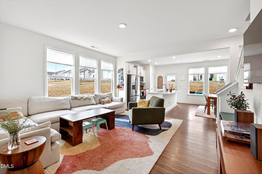 1201 Channel Drop Loop, Zebulon, NC 27597