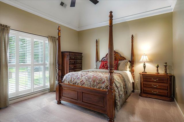 1341 CEDAR HOLLOW DR, Cordova, TN 38016