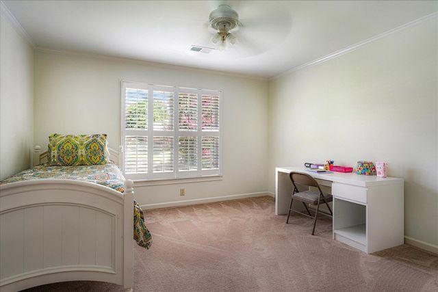 1341 CEDAR HOLLOW DR, Cordova, TN 38016