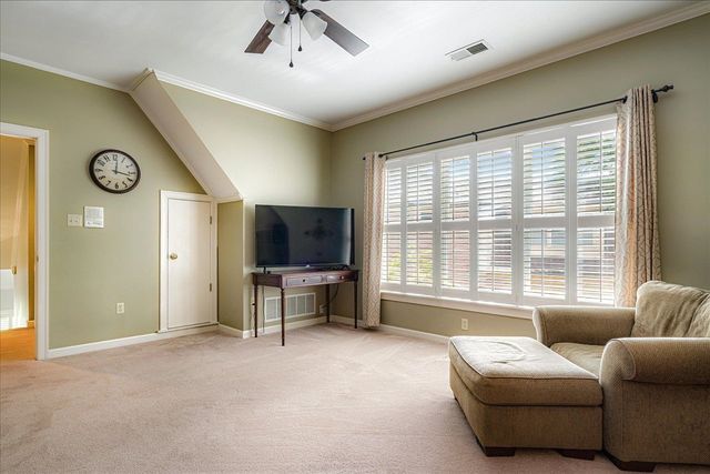 1341 CEDAR HOLLOW DR, Cordova, TN 38016