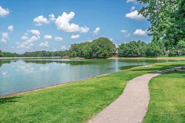 1341 CEDAR HOLLOW DR, Cordova, TN 38016