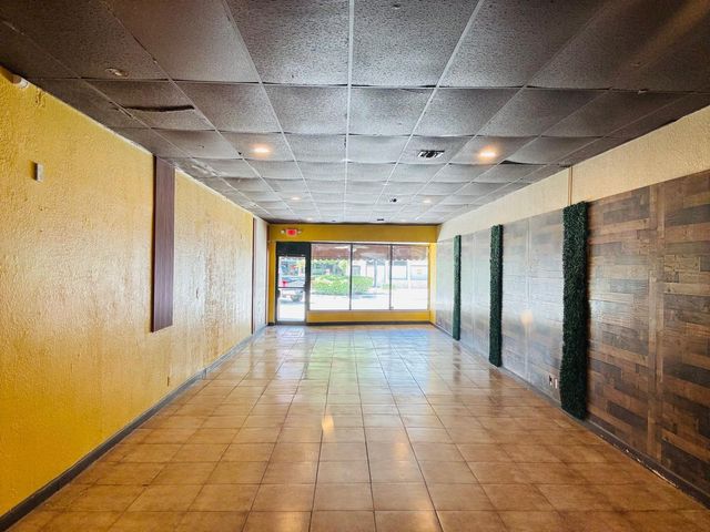3330 NE 33rd Street, Fort Lauderdale, FL 33308