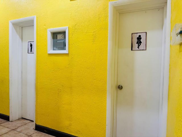 3330 NE 33rd Street, Fort Lauderdale, FL 33308