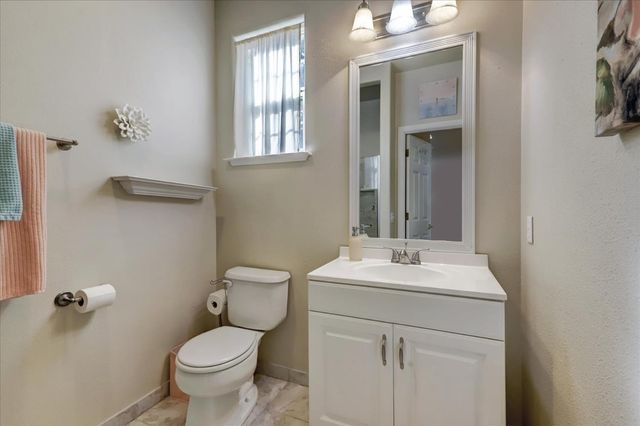 154 Scotia Pines Cir, Grass Valley, CA 95945