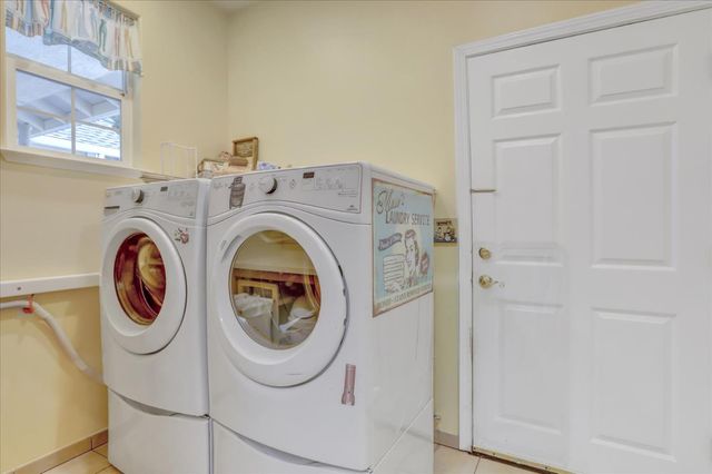 154 Scotia Pines Cir, Grass Valley, CA 95945