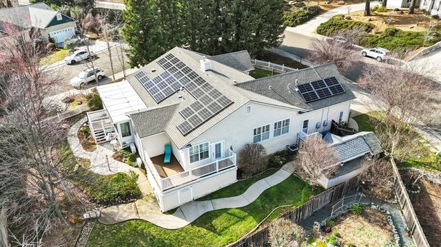 154 Scotia Pines Cir, Grass Valley, CA 95945