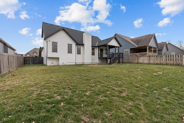 3409 N Brinnsfield Drive, Ozark, MO 65721