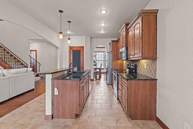 3409 N Brinnsfield Drive, Ozark, MO 65721