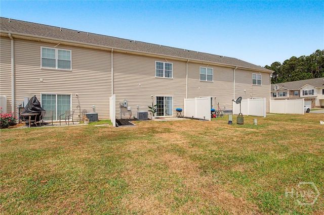 345 Canyon Oak Loop, Richmond Hill, GA 31324