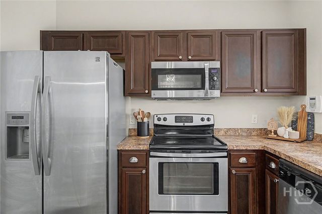 345 Canyon Oak Loop, Richmond Hill, GA 31324