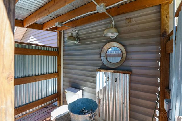 3943 Symsonia Hwy, Benton, KY 42025