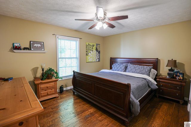 3943 Symsonia Hwy, Benton, KY 42025