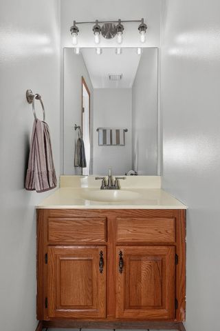 1038 Bedford Drive, Carol Stream, IL 60188