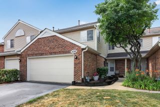 1038 Bedford Drive, Carol Stream, IL 60188