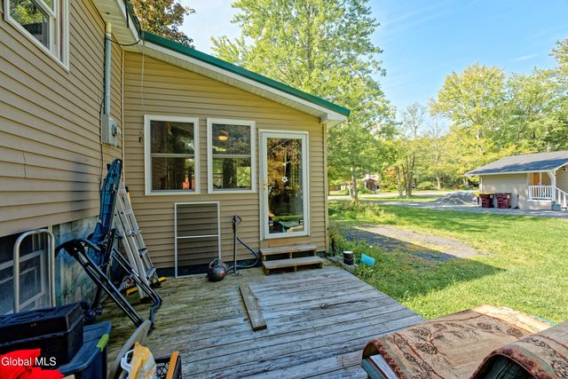 356 Vernal Butler Road, Cairo, NY 12413