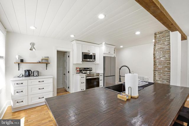 26 W COLONIAL HWY, Hamilton, VA 20158