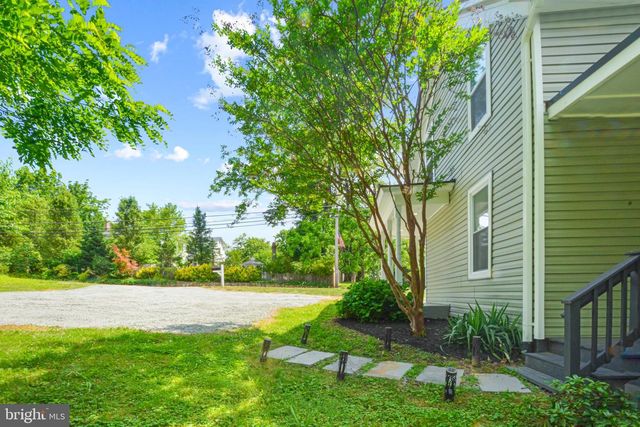 26 W COLONIAL HWY, Hamilton, VA 20158