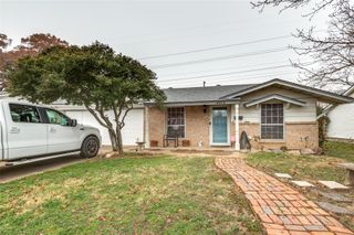 4913 Tracy Drive, Haltom City, TX 76117