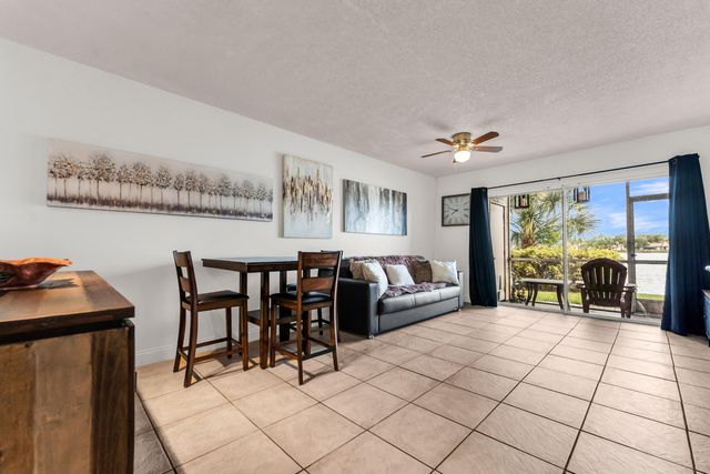 5510 Lakeside Drive 106, Margate, FL 33063