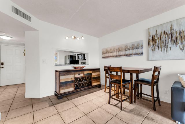 5510 Lakeside Drive 106, Margate, FL 33063