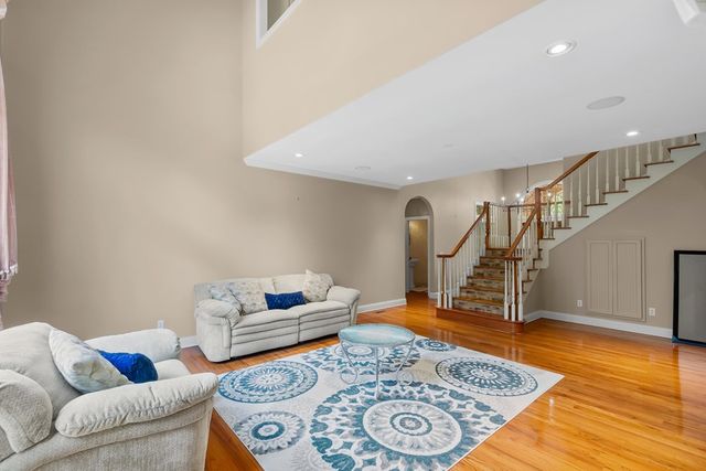 320 Bocage, Dothan, AL 36303