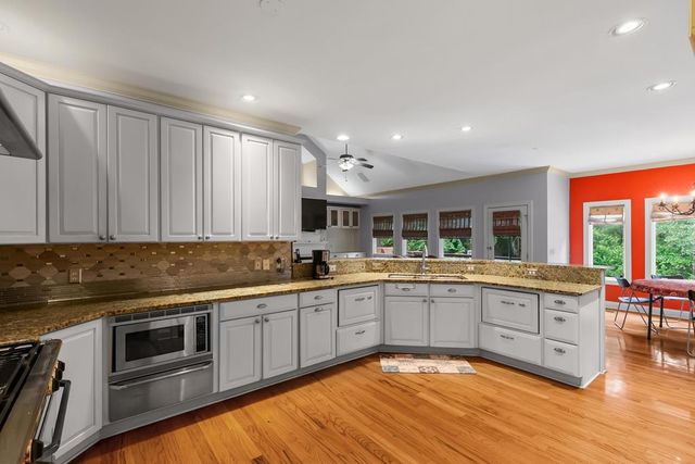 320 Bocage, Dothan, AL 36303