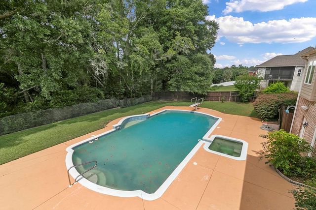 320 Bocage, Dothan, AL 36303